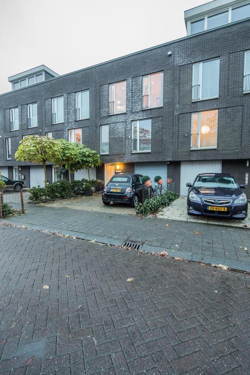 Sleep At Slim Amsterdam Bed & Breakfast Exterior photo